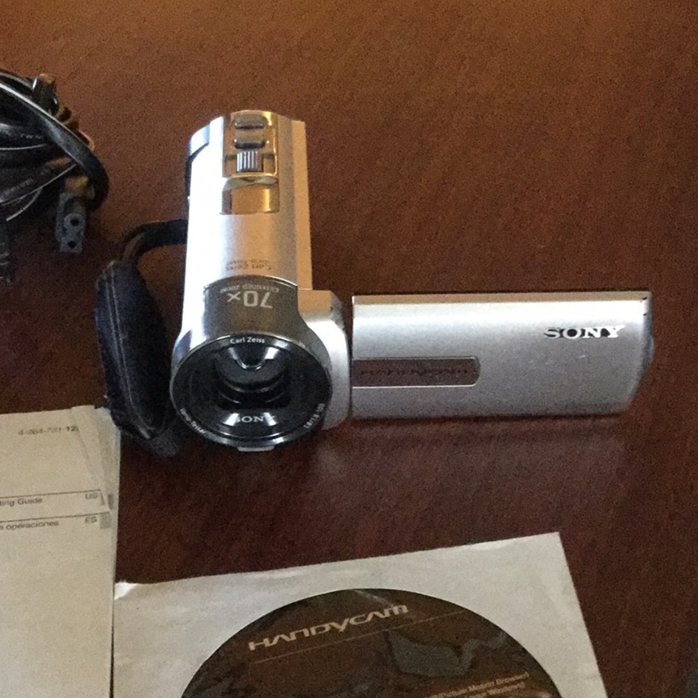 Sony Digital HandyCam - Picture 5 of 8
